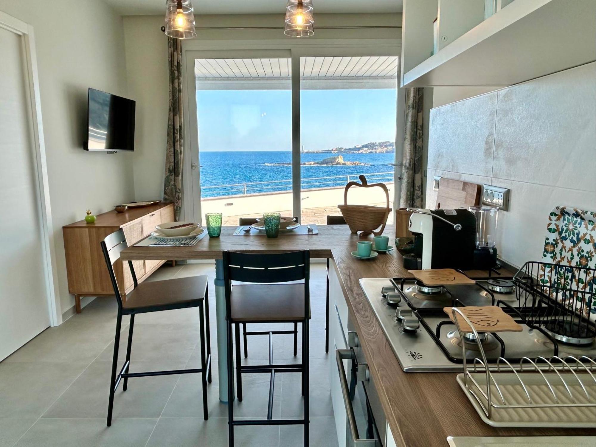 Marinabay Villa เอากุสตา ภายนอก รูปภาพ